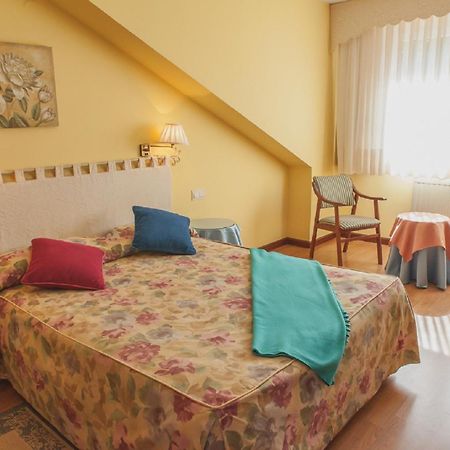 Hotel Y Casona El Carmen Perlora Pokoj fotografie